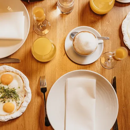 Wirtshaus Troicher - Genusspension Steirerland Hotel 3*