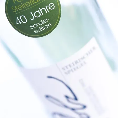 Wirtshaus Restaurant Steirerland 호텔 무레크