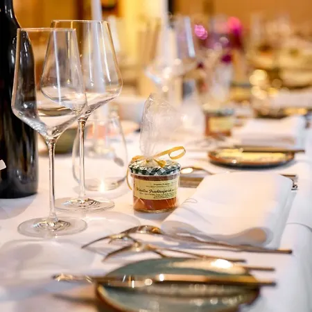 호텔 Wirtshaus Restaurant Steirerland 무레크