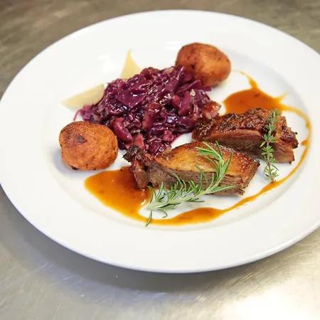 Wirtshaus Restaurant Steirerland Отель 3*