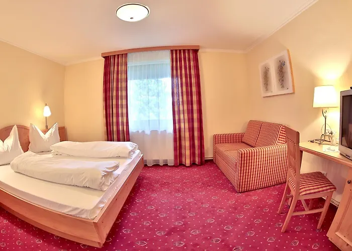 فندق Wirtshaus Restaurant Steirerland 3*