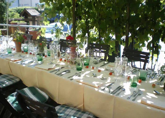 酒店 Wirtshaus Restaurant Steirerland 3*