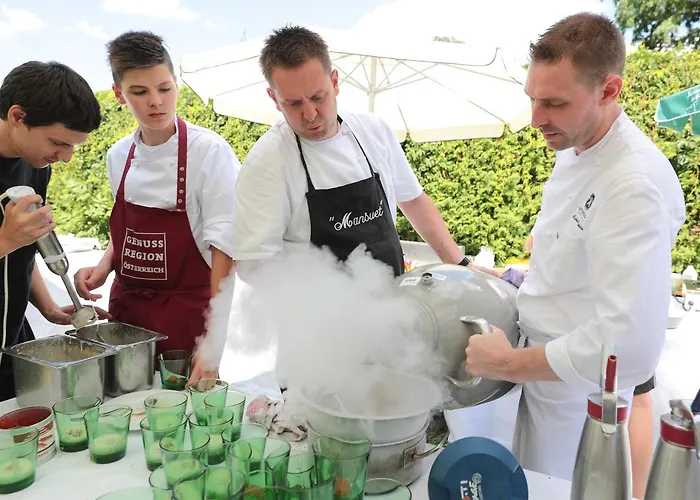 فندق Wirtshaus Restaurant Steirerland 3*