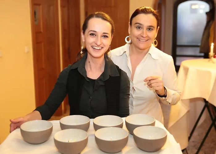 酒店 Wirtshaus Restaurant Steirerland